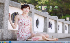 碎花美女电脑主题 win7版
