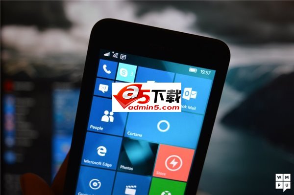 Win10 Mobile与WP8.1主题设置可以相互同步