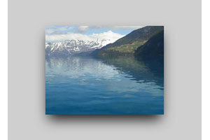 html5 svg逼真水波纹动画特效